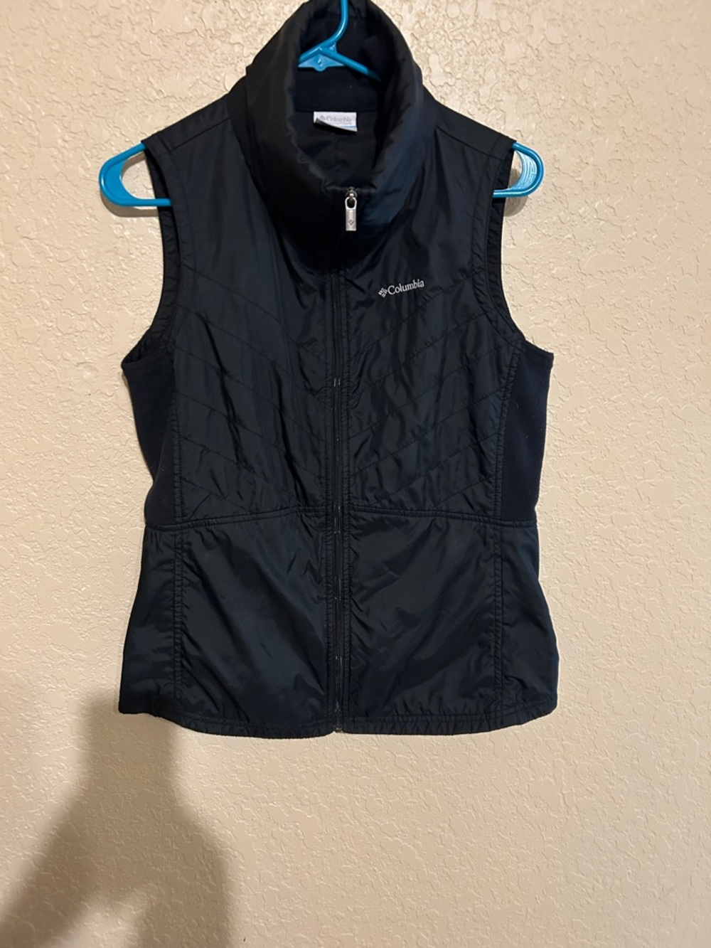 Columbia Black Quilted Shell Vest